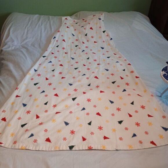 Women's Corduroy Maxi Art To Wear Jumper. White, Christmas Trees Pockets *Read* - Picture 2 of 10